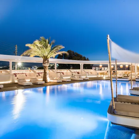 Hotel Andronikos (adults Only)
