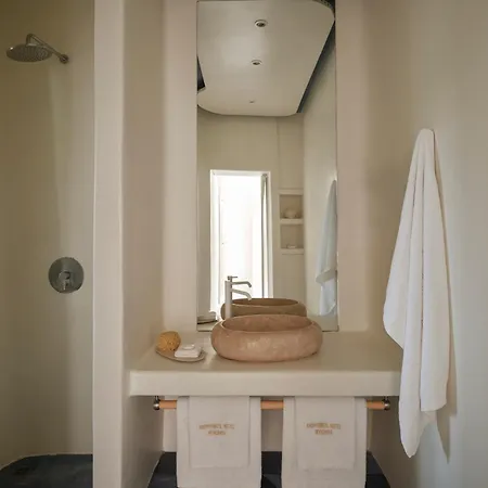 ホテル アンドロニコス 4*