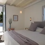 アンドロニコス 4* Mykonos Town